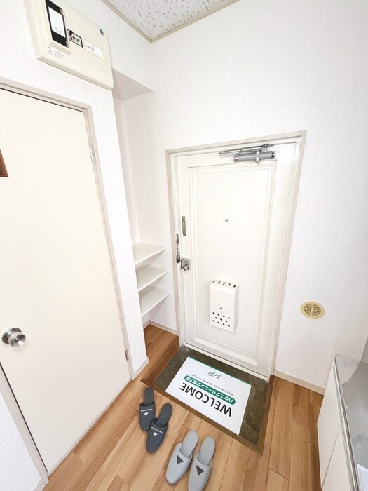 物件内観写真20　(玄関)