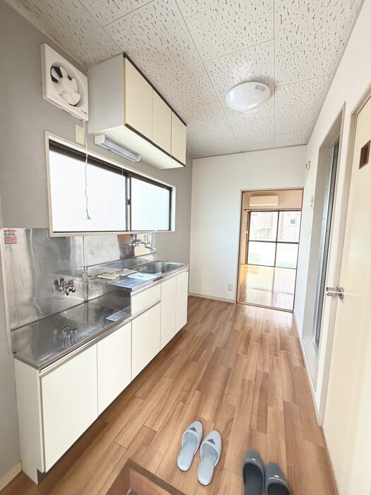 物件内観写真22　(廊下)