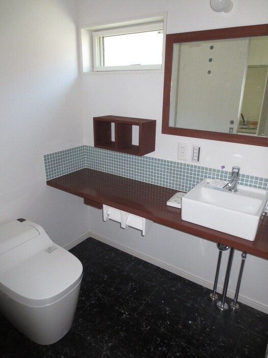 物件内観写真16　(トイレ)