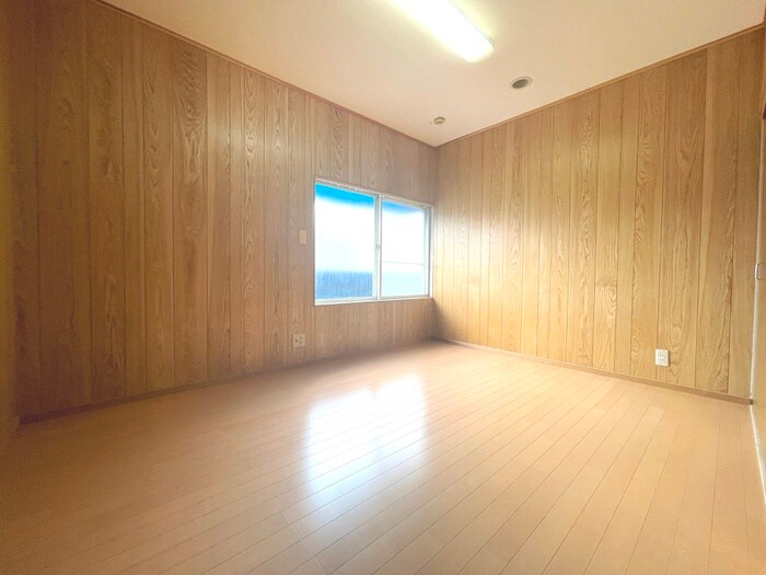 物件内観写真9　(居室)