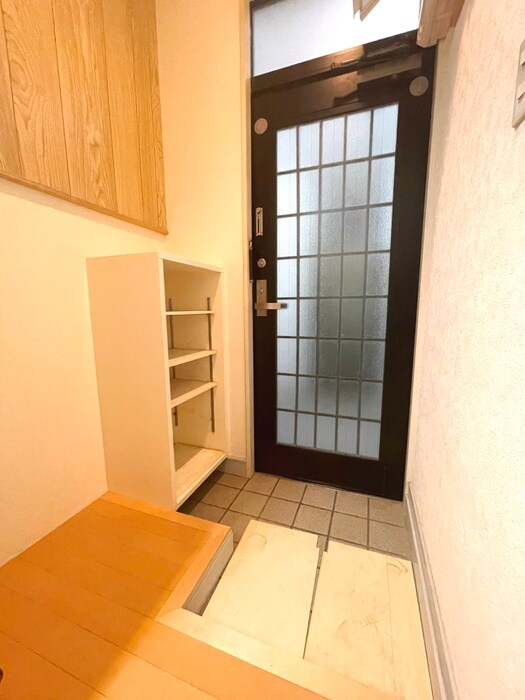 物件内観写真22　(玄関)