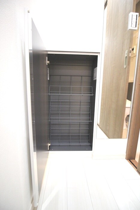 物件内観写真18　(靴箱)