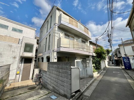 エリセ三軒茶屋外観写真