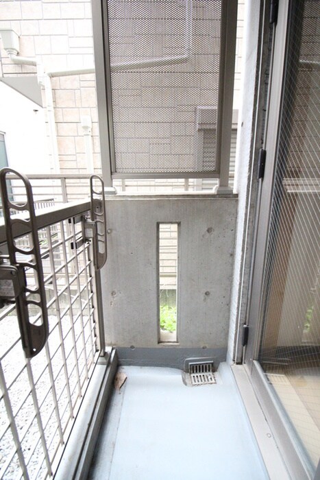 物件内観写真16　(ベランダ・バルコニー)