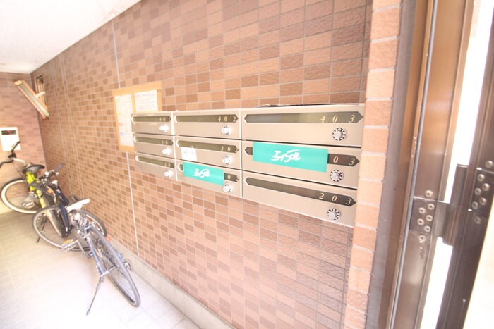 物件外観写真4　(建物設備)