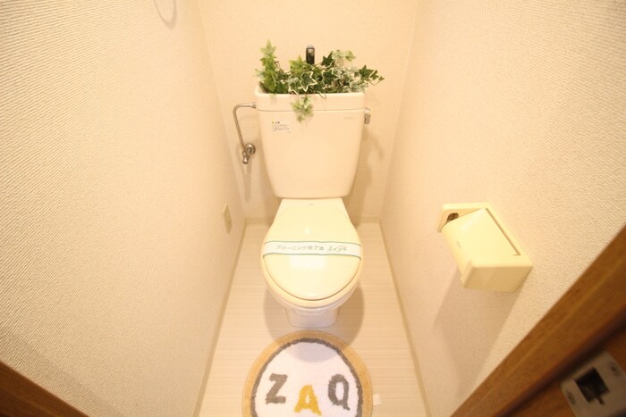 物件内観写真10　(トイレ)