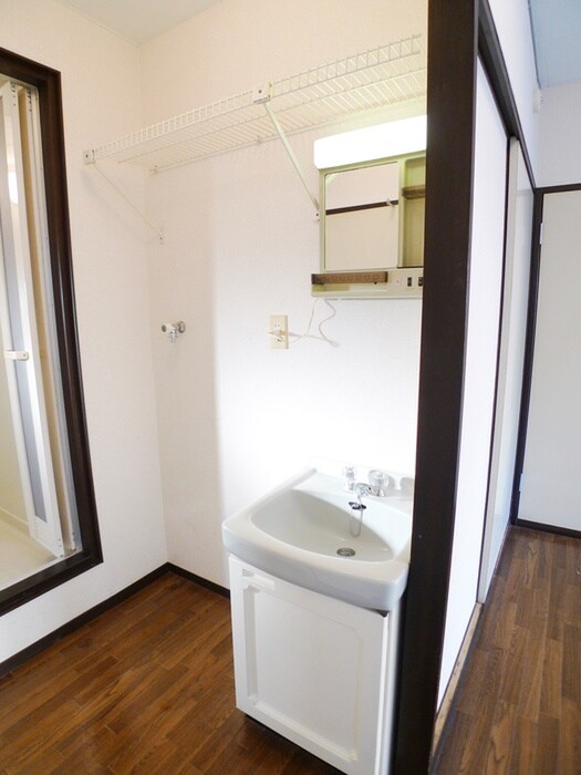 物件内観写真9　(洗面)