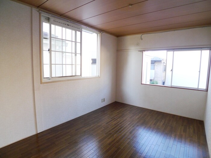 物件内観写真19　(居室)