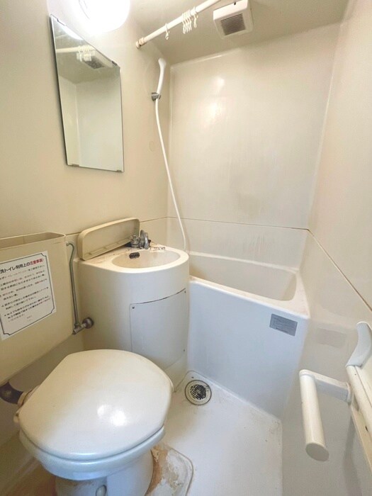 物件内観写真10　(洗面)