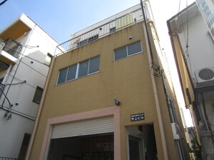 竹上ビル外観写真