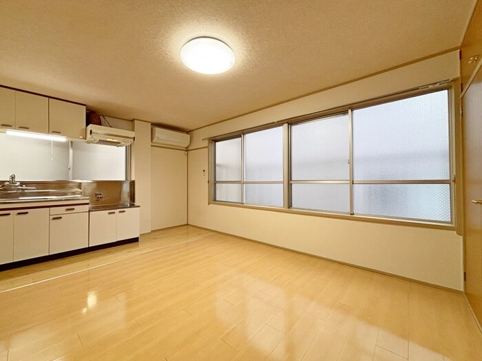 物件内観写真11　(内観写真)