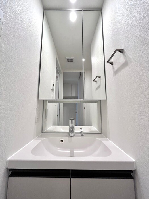 物件内観写真12　(洗面)