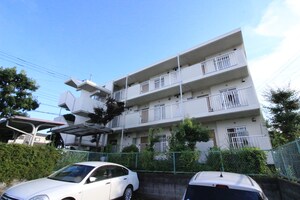 ラフォーレ５外観写真