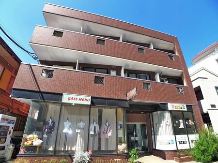アルバティアラ外観写真