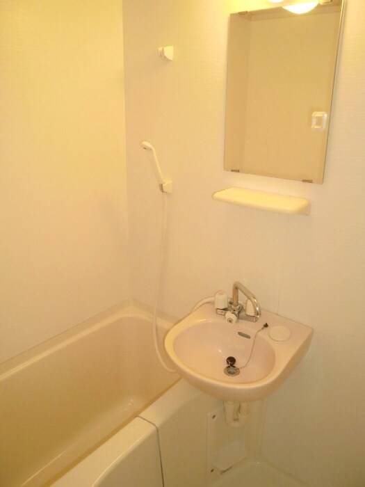 物件内観写真8　(内観写真)