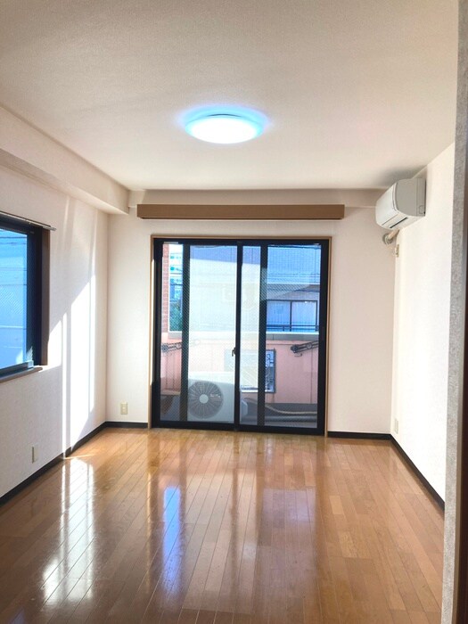 アルバティアラの居室