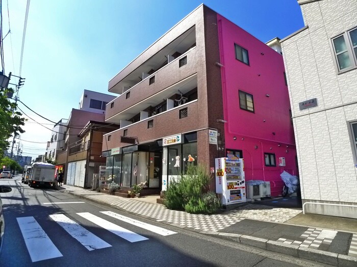 アルバティアラの外観写真