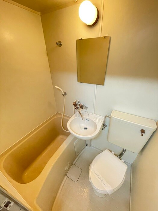 物件内観写真12　(バス／シャワールーム等)