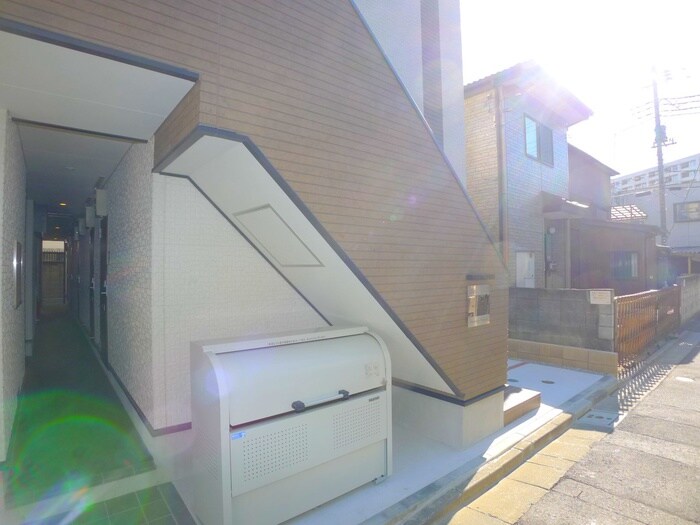 物件外観写真6　(建物設備)