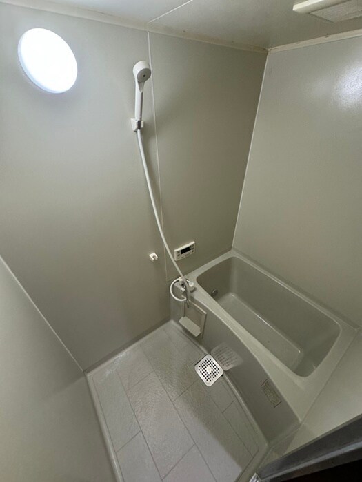 物件内観写真11　(バス／シャワールーム等)