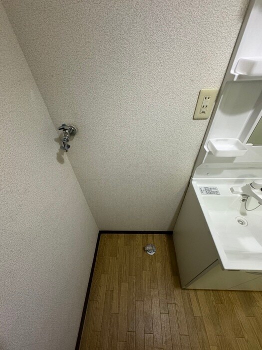 物件内観写真19　(洗濯機置場)