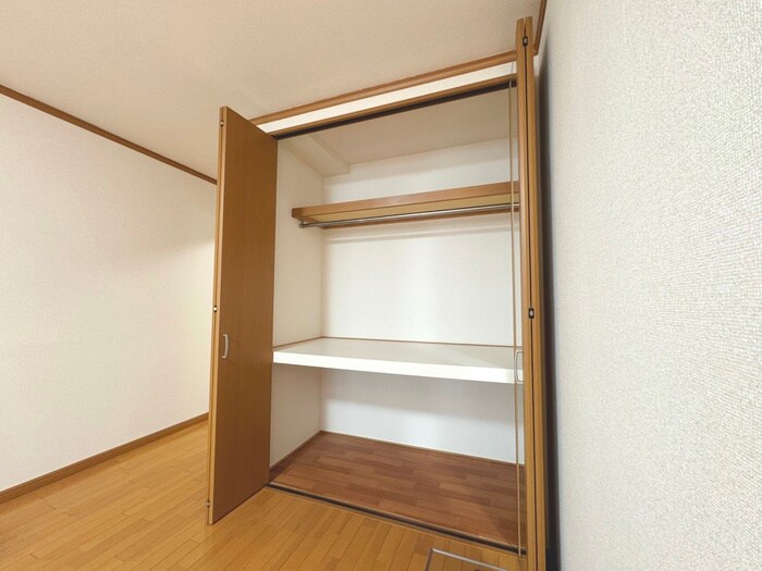 物件内観写真14　(収納)