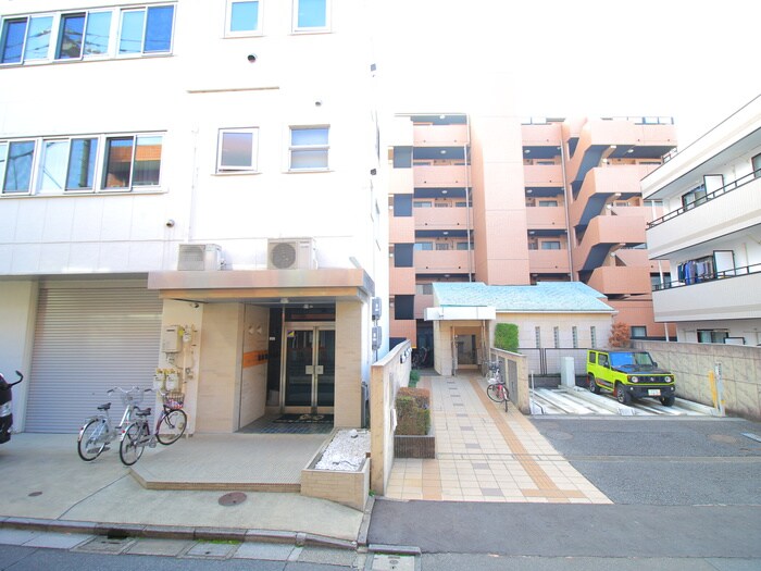 物件内観写真17　(室内からの展望)