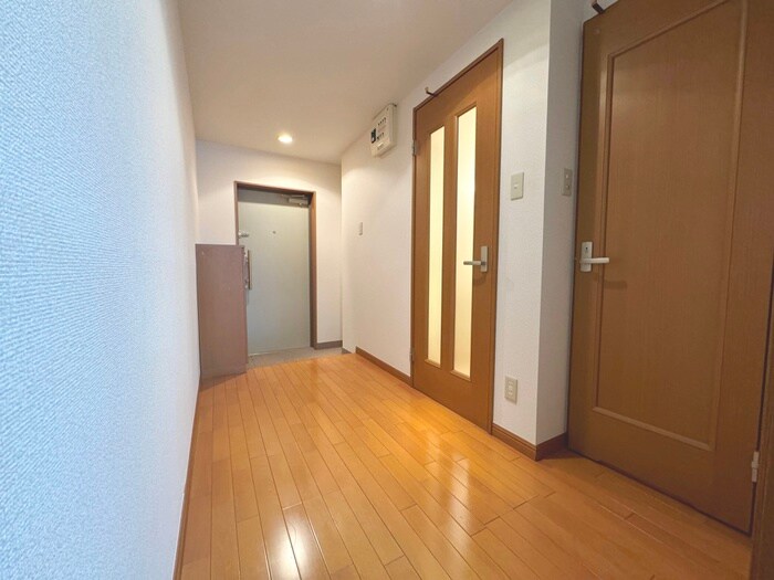 物件内観写真19　(廊下)