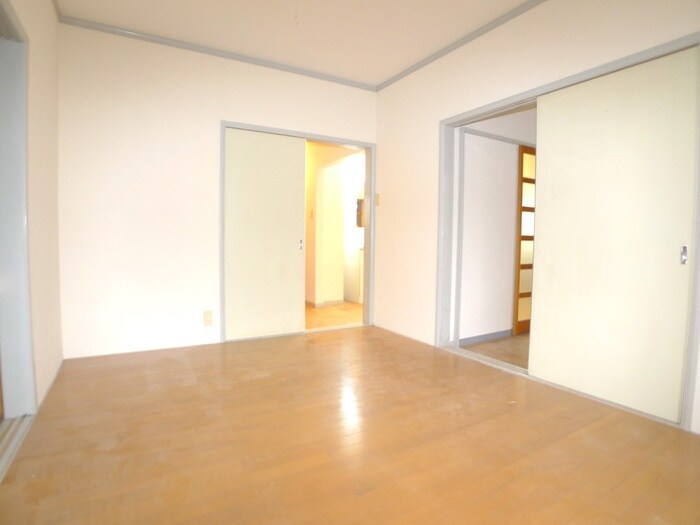 物件内観写真5　(居室)