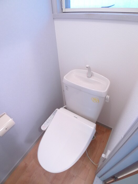 物件内観写真12　(トイレ)