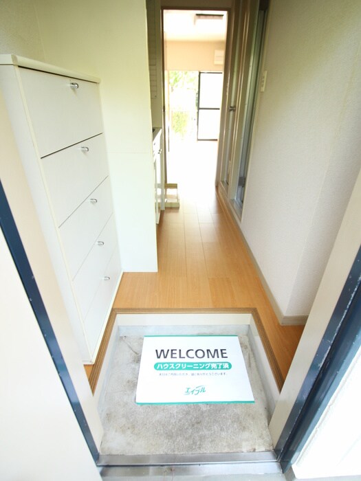 物件内観写真21　(玄関)