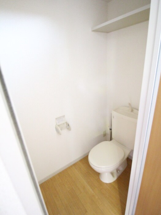 物件内観写真11　(トイレ)