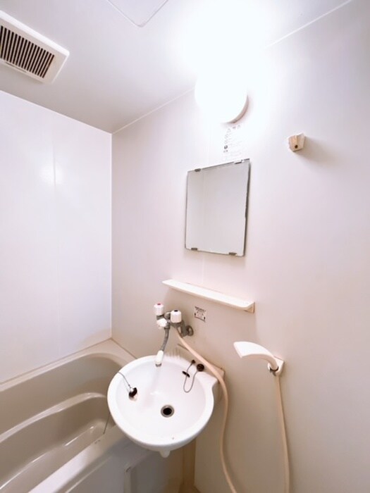 物件内観写真15　(洗面)