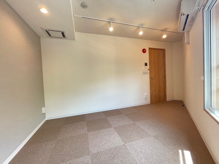 プロス千歳烏山らしくらすの居室