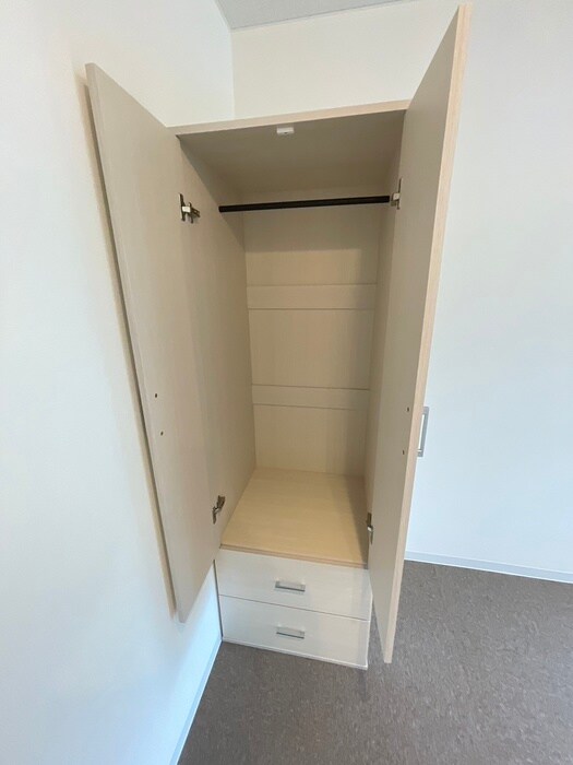 物件内観写真11　(収納)