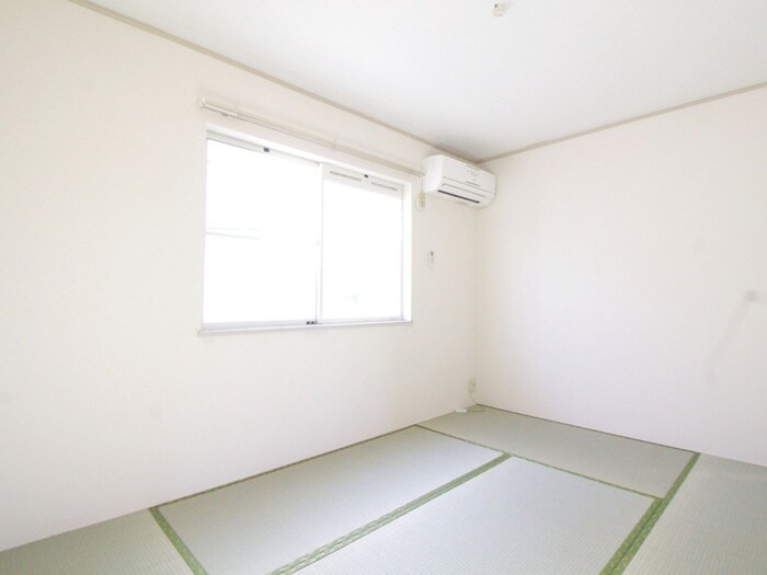 物件内観写真10　(居室)