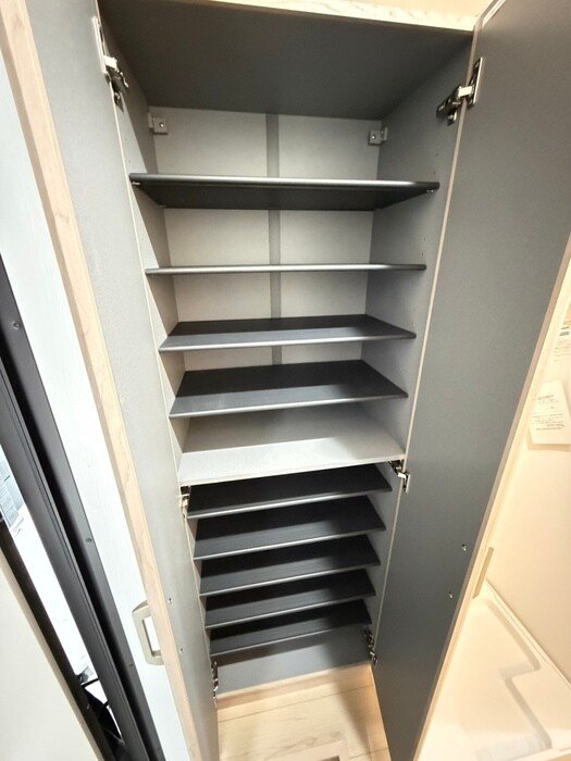 物件内観写真17　(靴箱)