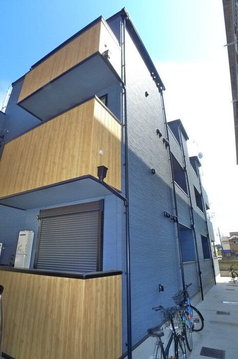 物件外観写真2　(外観写真)