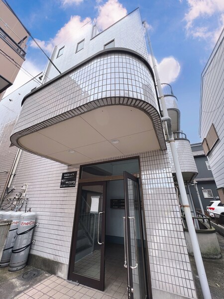 KAZU　ﾊｲﾂ外観写真
