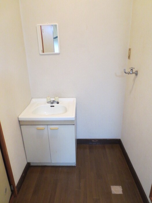 物件内観写真8　(洗面)