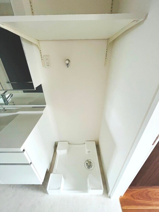 物件内観写真19　(洗濯機置場)