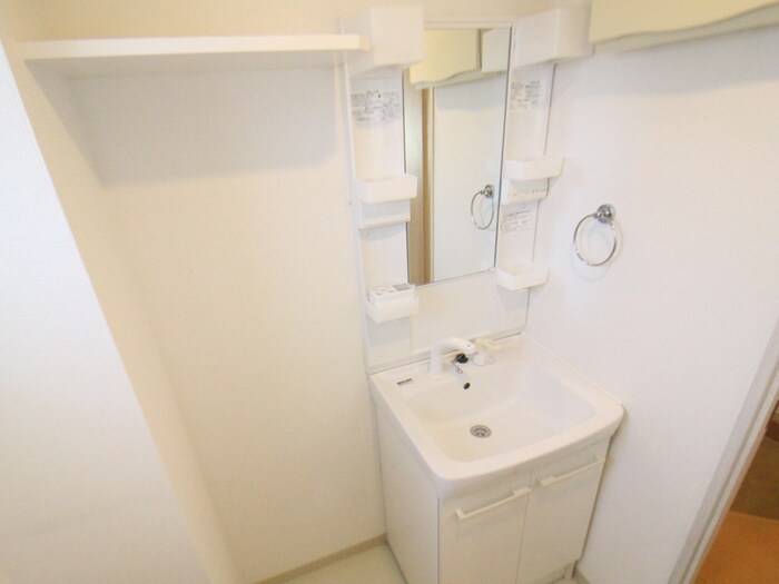 物件内観写真12　(洗面)