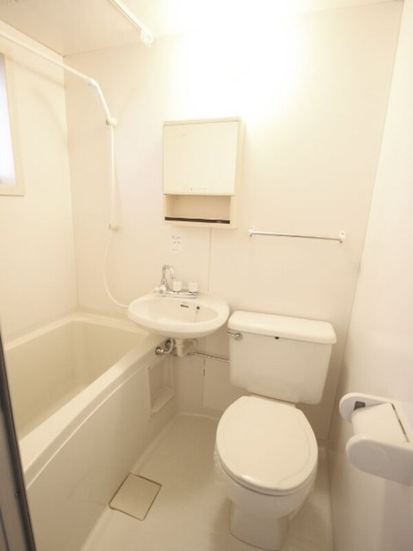 バス／シャワールーム等