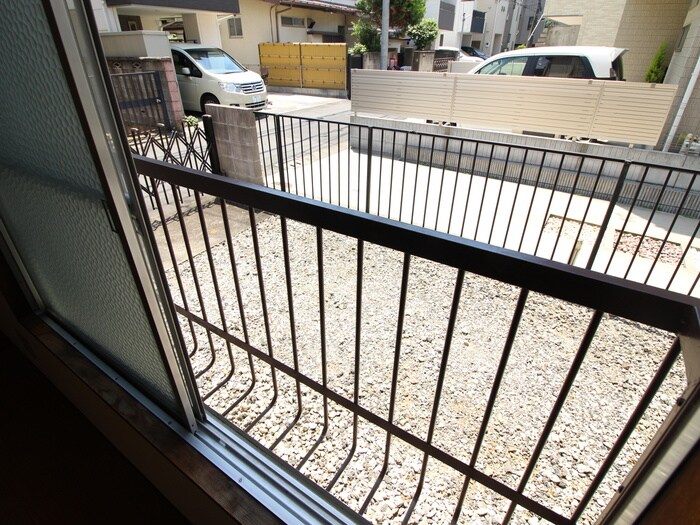 物件内観写真17　(室内からの展望)