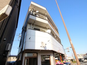 タナベハイツ外観写真