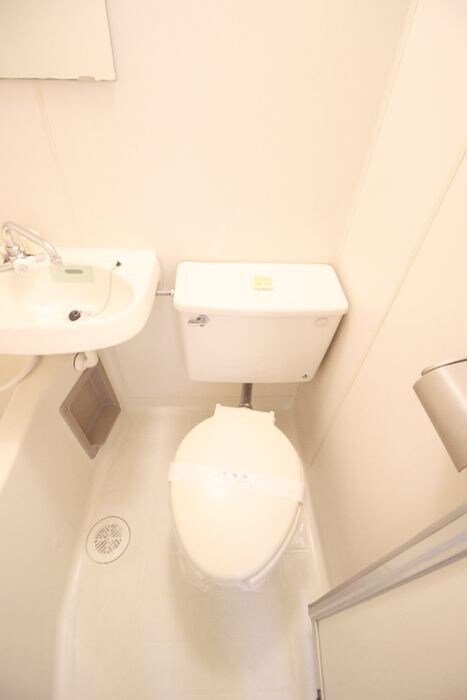 物件内観写真12　(トイレ)