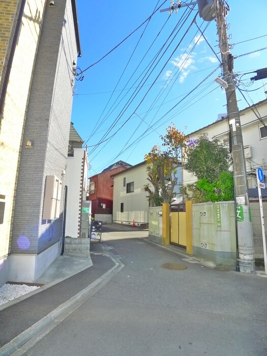 物件外観写真6　(周辺環境)