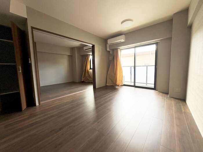 物件内観写真8　(居室)