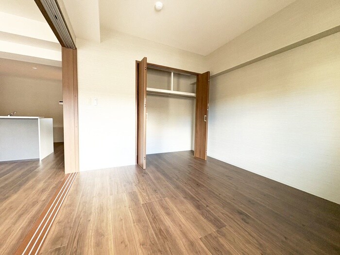 物件内観写真10　(居室)