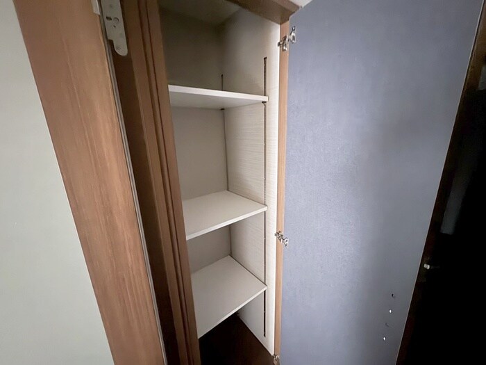 物件内観写真11　(収納)